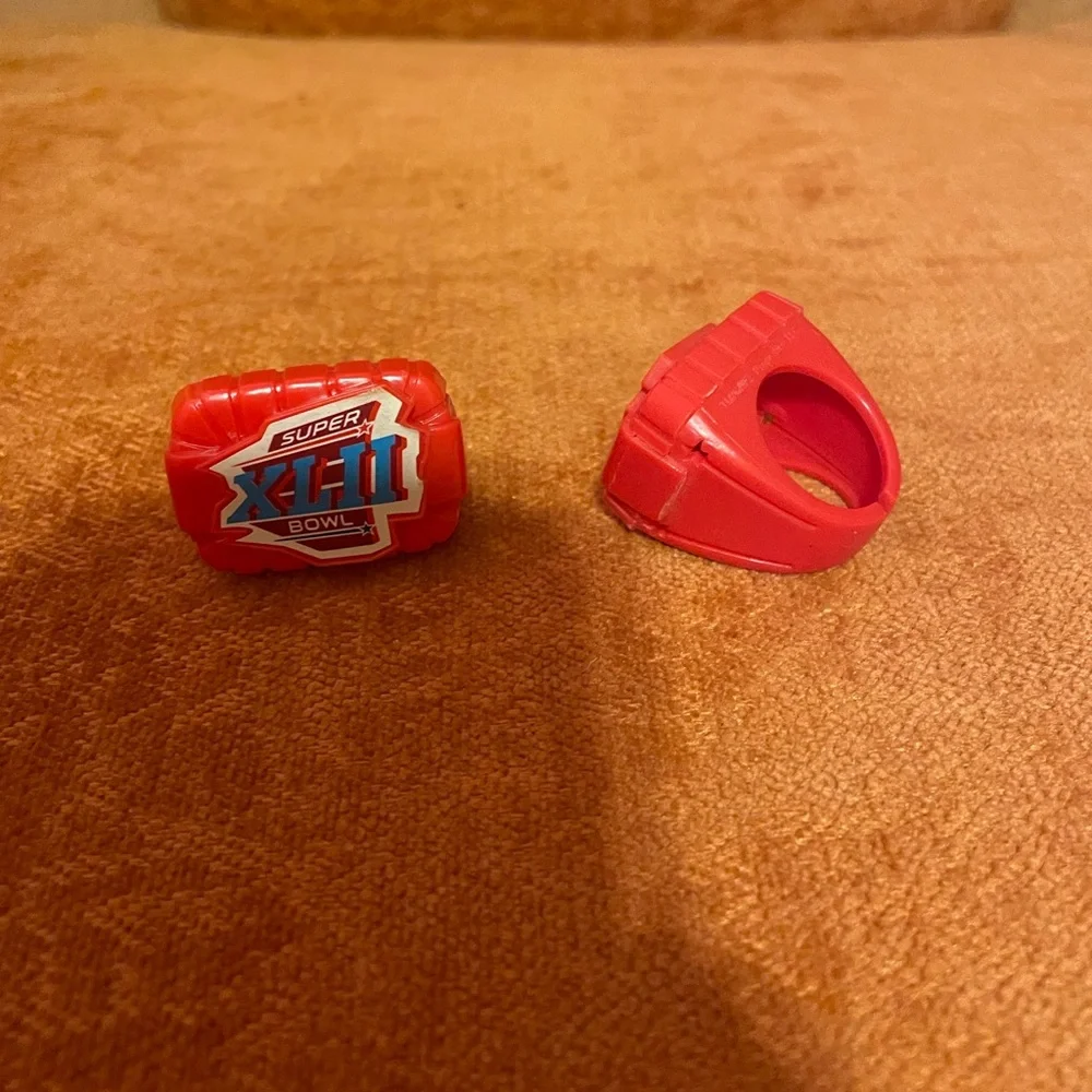 Super Bowl XL11 Plastic Party Rings